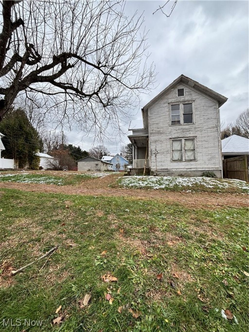 Photo of 404 E Montgomery Street, Marietta, OH 45750 (MLS # 5176047)