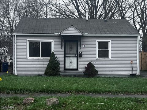 Homes For Sale - 4412 E 144th Street<br/> Cleveland, OH 44128