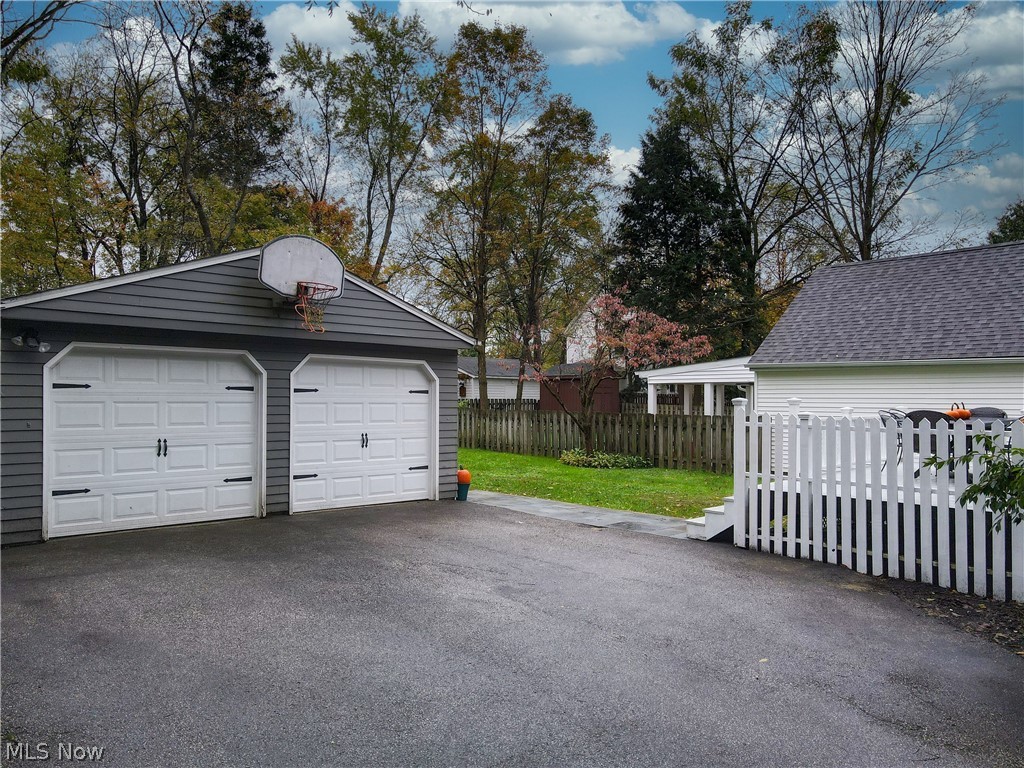 Shumaker & Tenny - Residential