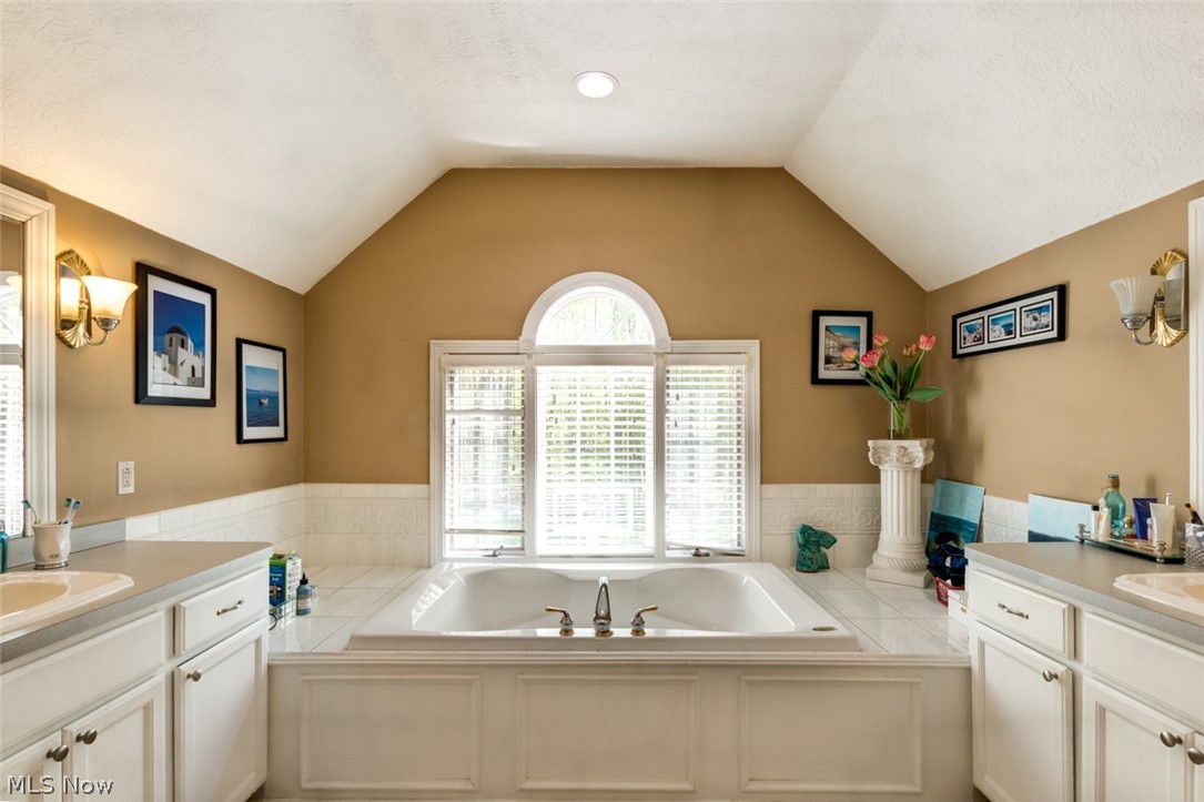 Hawthorne Woods Sub - Residential