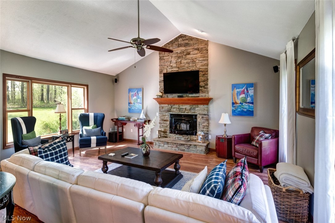 Hawthorne Woods Sub - Residential