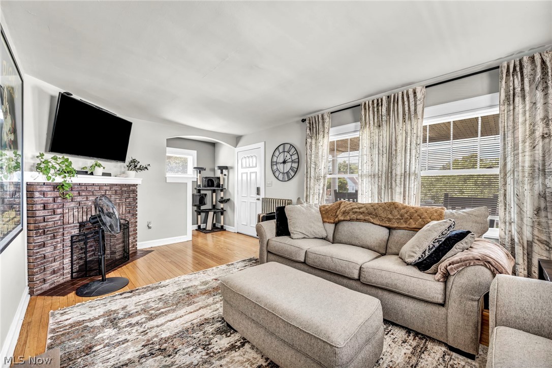 5697 W 54th Street