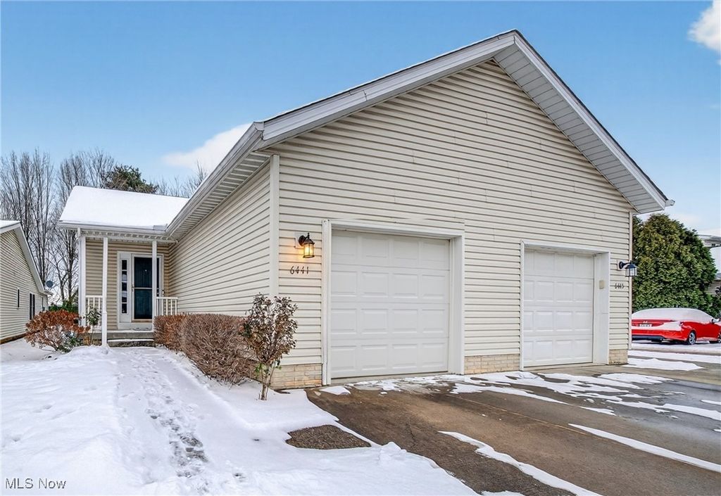 Photo of 6441 Forest Park Drive, North Ridgeville, OH 44039 (MLS # 5177835)