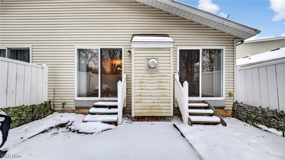 Forest View Xings Condo Ph 03 - Residential