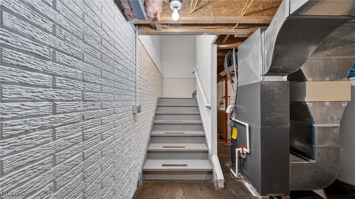 Forest View Xings Condo Ph 03 - Residential