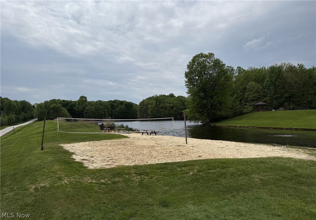 Lake In Woods - Residential