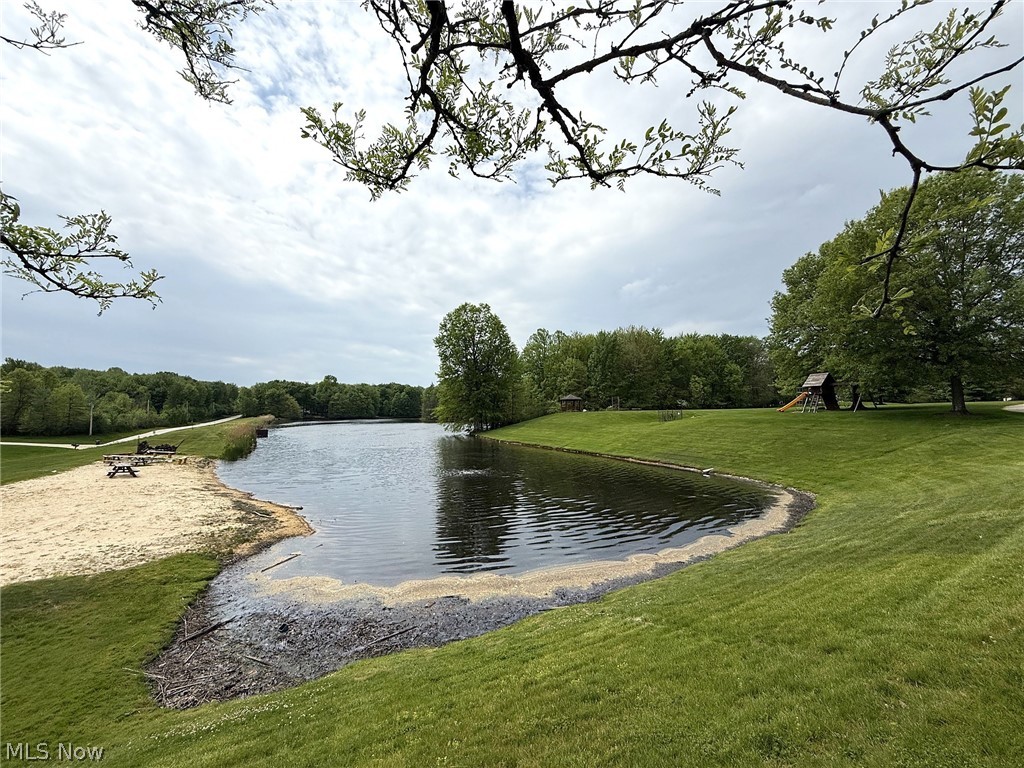 Lake In Woods - Residential