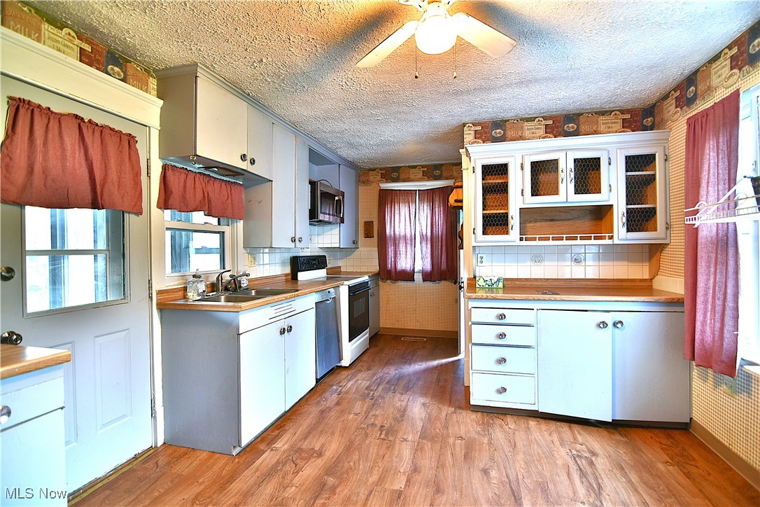 11680 Walnut Avenue, Alliance, Ohio image 16