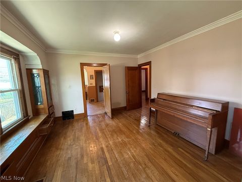 Tiny photo for 18309 Edgerton Road, Cleveland, OH 44119 (MLS # 5202828)