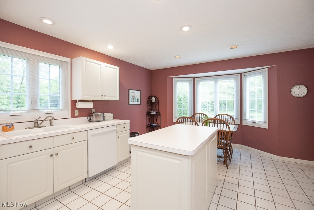 832 Greenwood Parkway