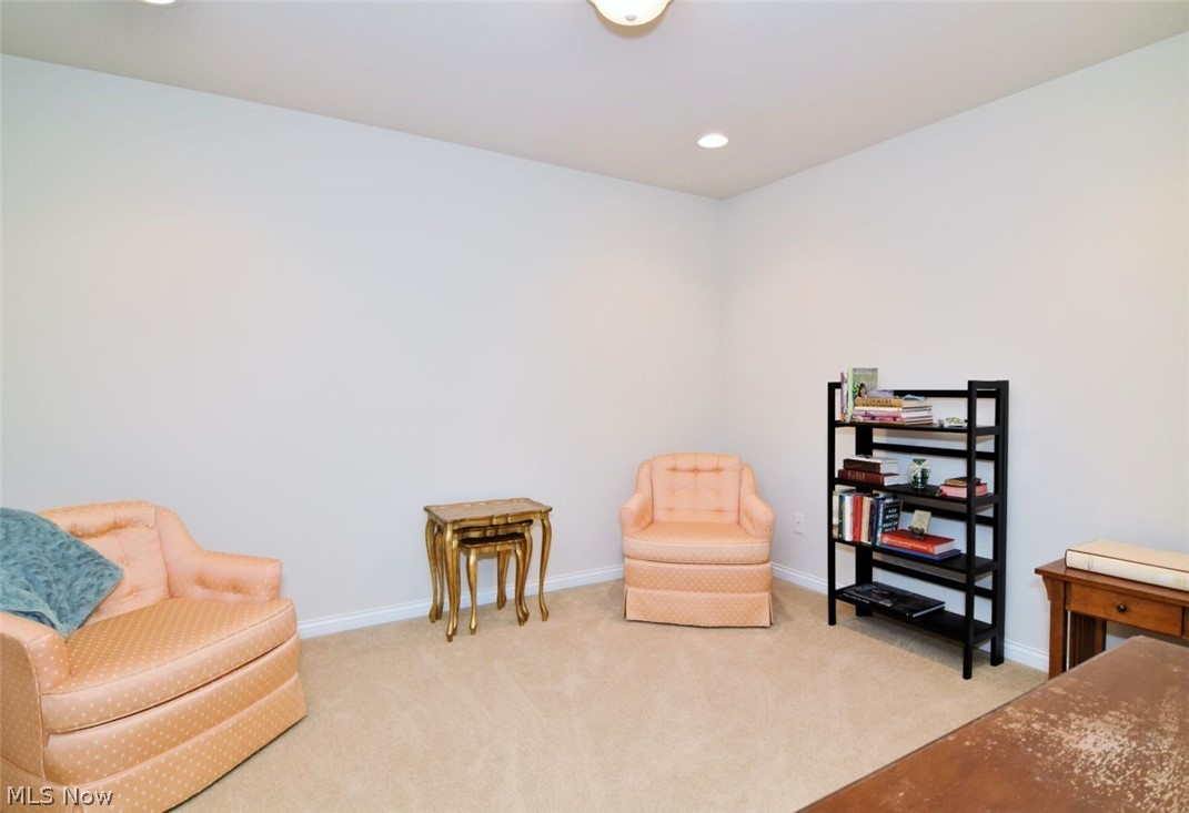 Legends/Aberdeen Condo Ph #xiv - Residential