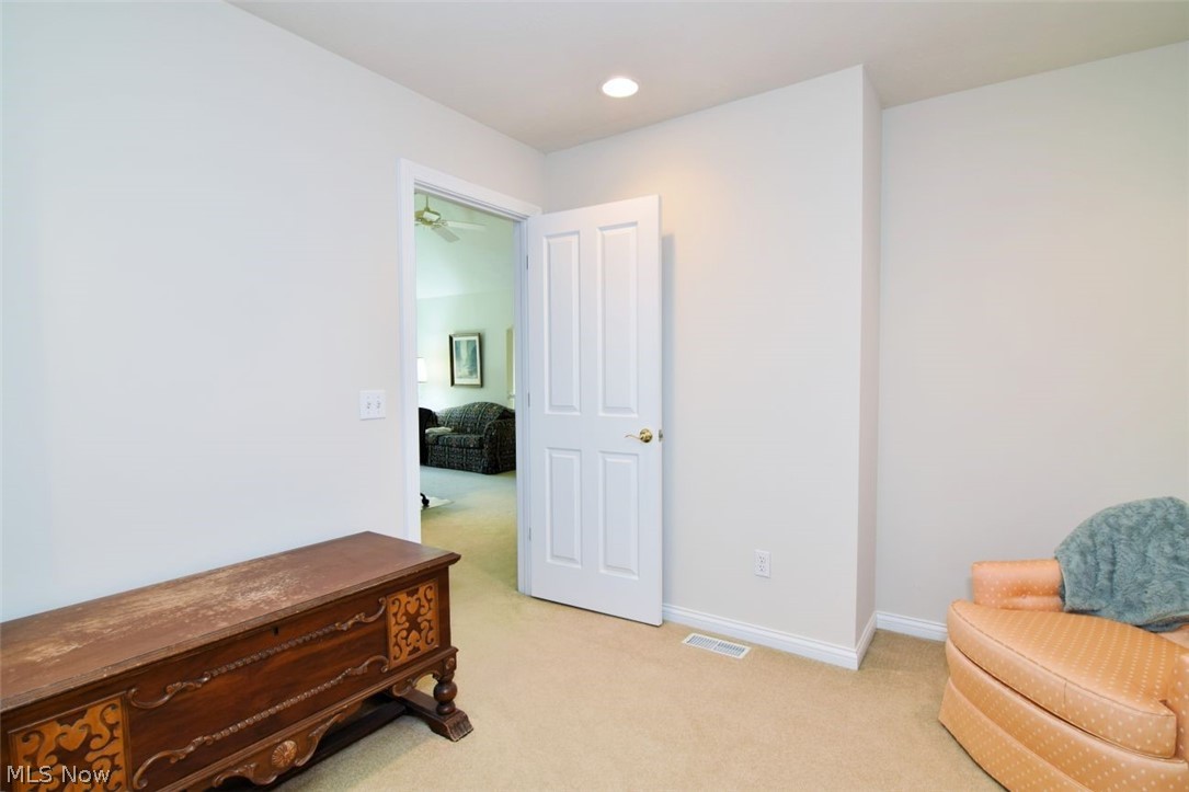 Legends/Aberdeen Condo Ph #xiv - Residential