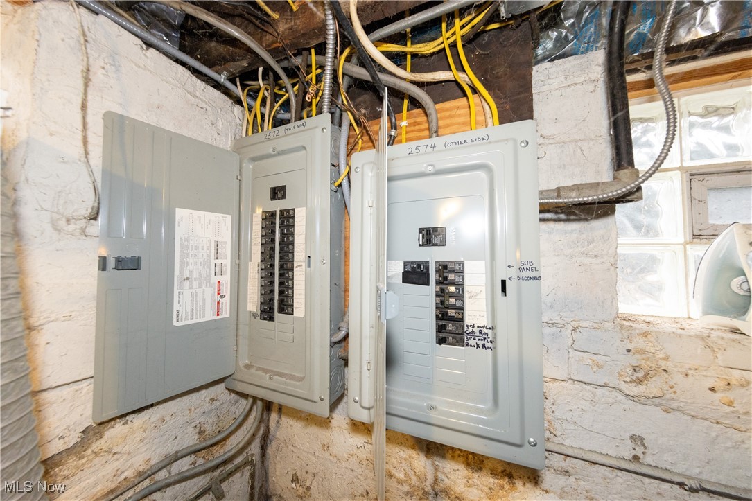 Cleveland Heights, Ohio 44106, United States, 10 Bedrooms Bedrooms, ,4 BathroomsBathrooms,Residential,Active,47861