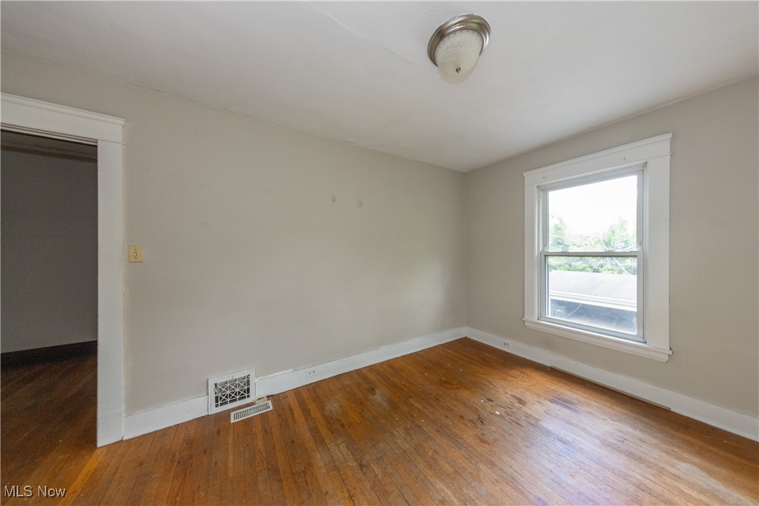 Cleveland Heights, Ohio 44106, United States, 10 Bedrooms Bedrooms, ,4 BathroomsBathrooms,Residential,Active,47861