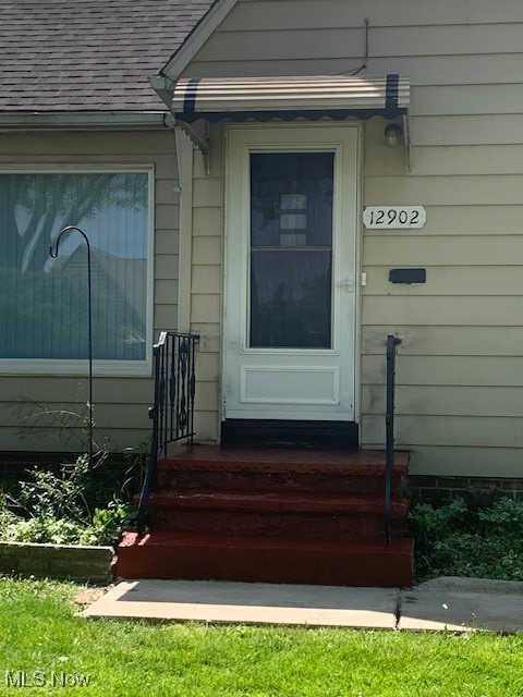 12902 Eastwood Boulevard, Garfield Heights, Ohio image 3