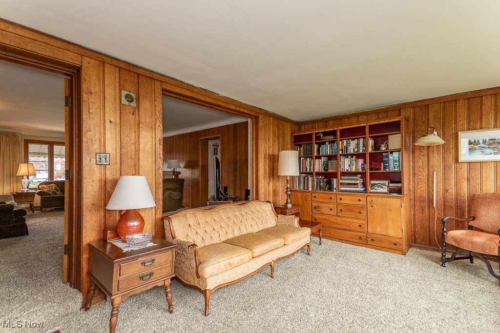 19921 Edgecliff Drive, Euclid, Ohio image 7