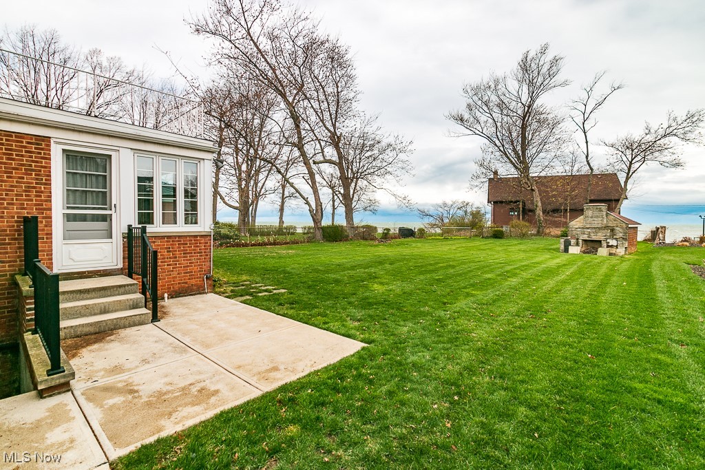 19921 Edgecliff Drive, Euclid, Ohio image 30