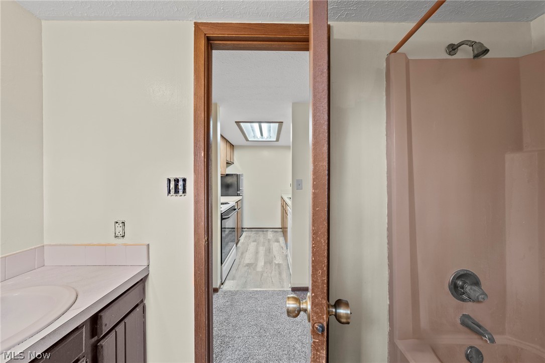 Pine Mill Ridge Condo - Residential