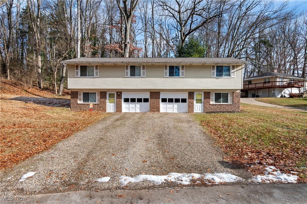 Photo of 210 Anna Avenue NW, Canton, OH 44708 (MLS # 5177349)