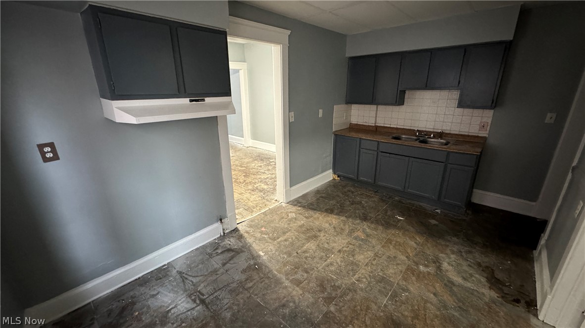 Taylor - Commercial Sale