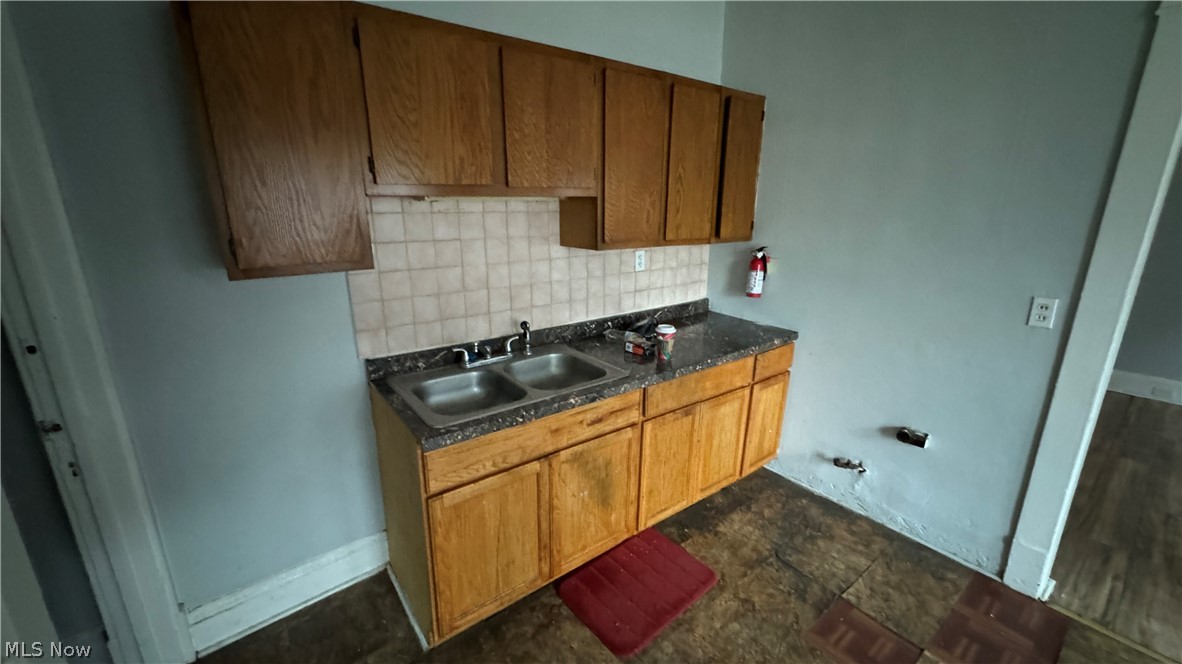 Taylor - Commercial Sale