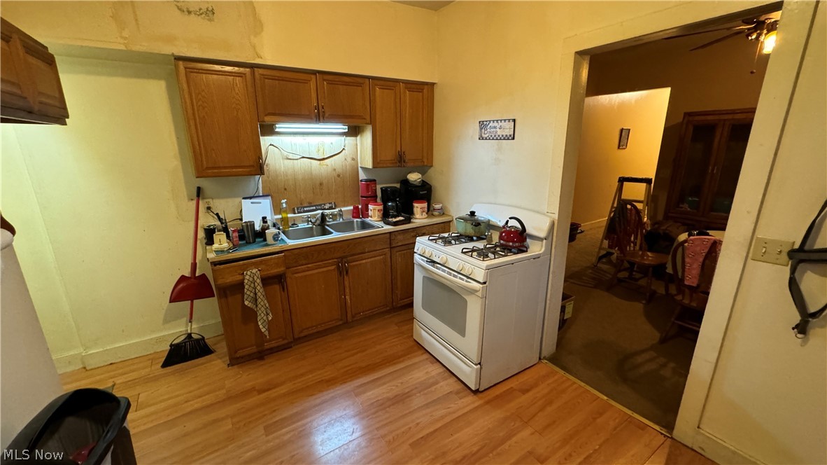 Taylor - Commercial Sale