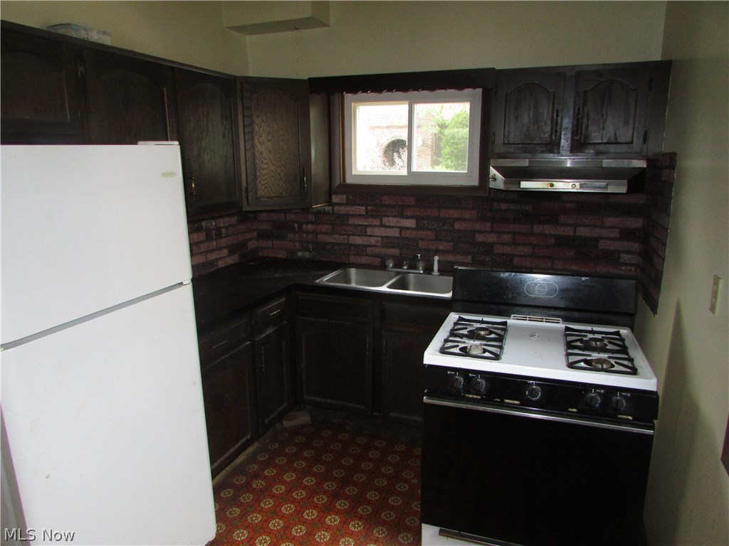 S S - Residential Income