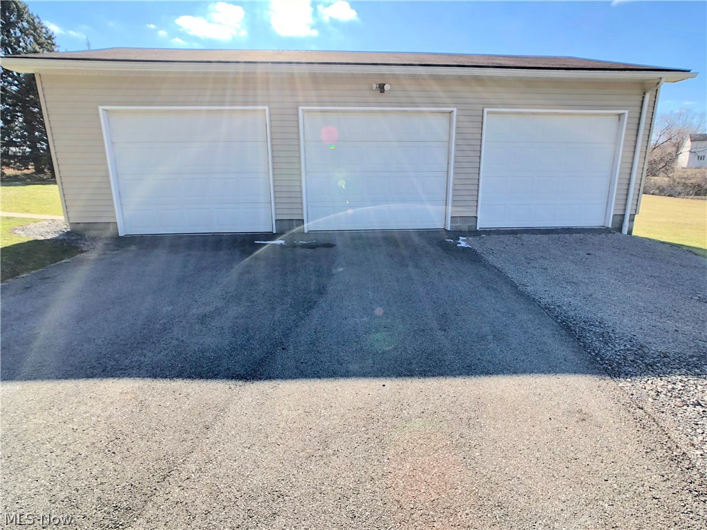 P J Simone 01 - Residential