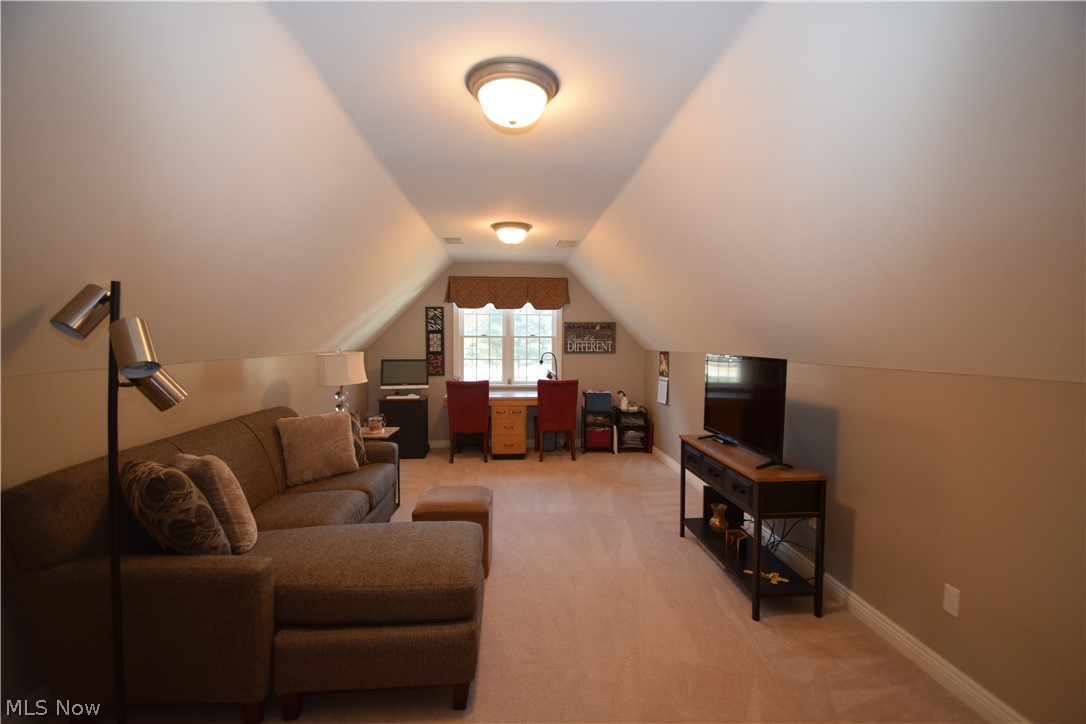 Lockwood Villas Condo - Residential