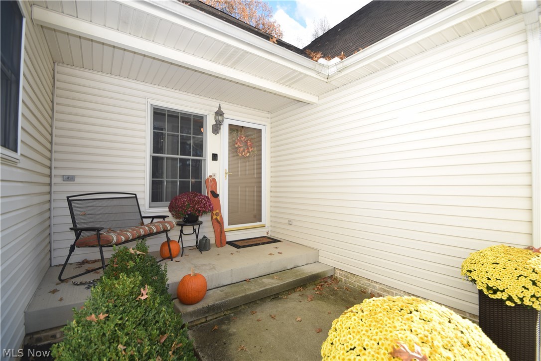 Lockwood Villas Condo - Residential