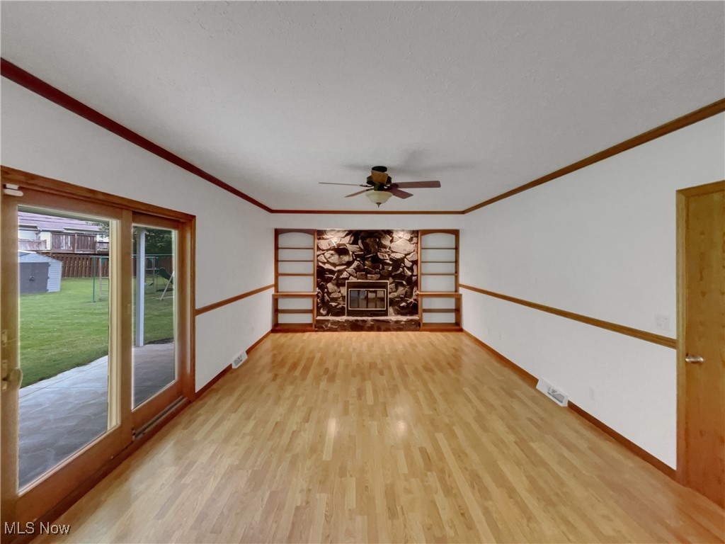 7045 Anthony Lane