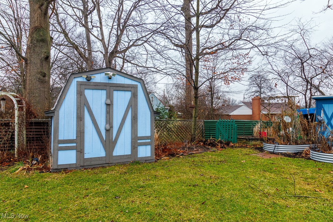 City/Youngstown - Residential