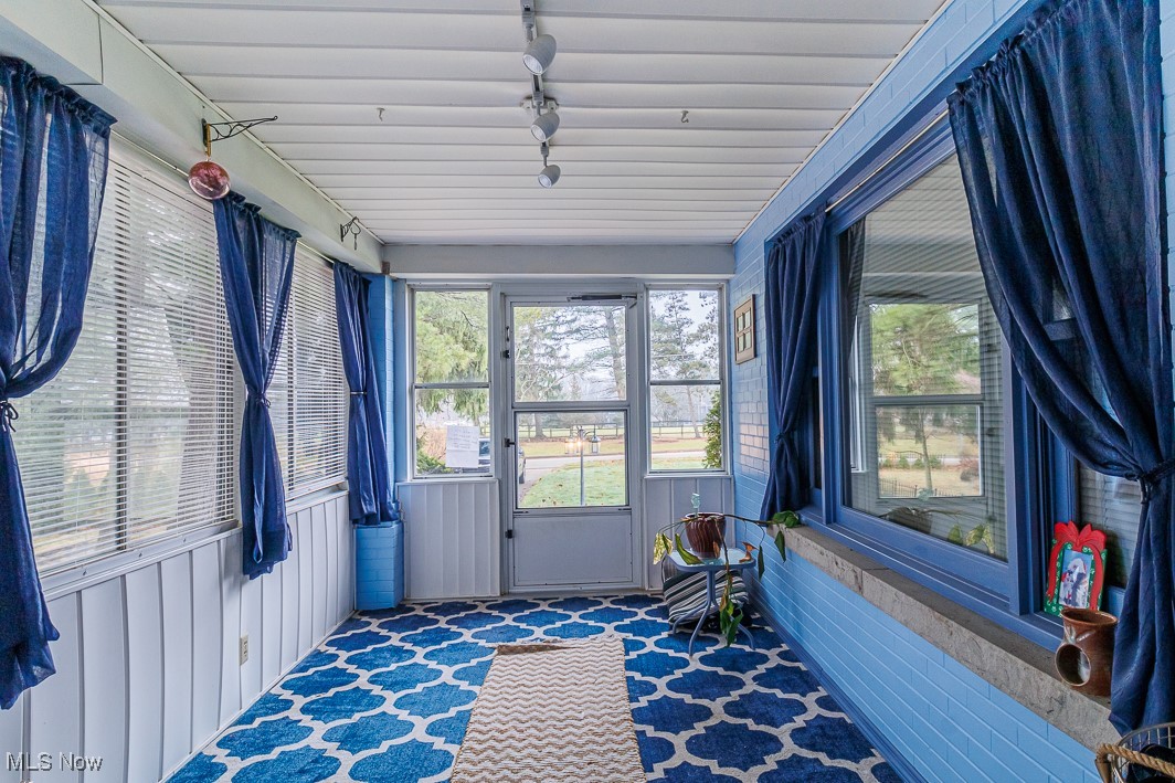 City/Youngstown - Residential