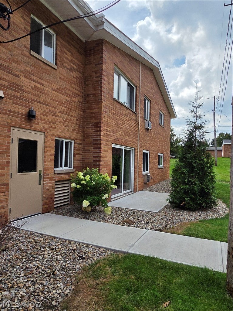 451 Tollis Parkway 160C