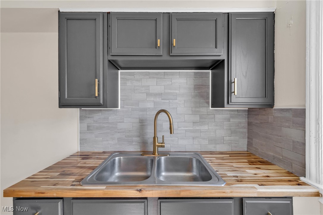 Joseph Laronge Lee Road - Residential