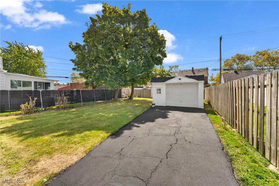 Joseph Laronge Lee Road - Residential