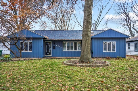 Photo for 6996 Oakwood Road