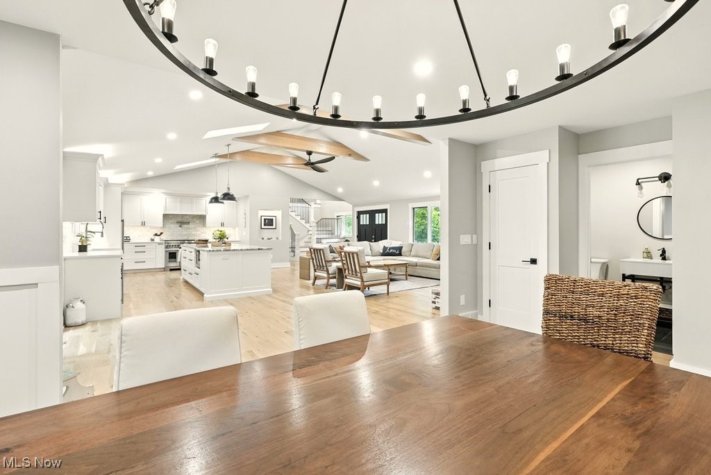 Moreland Hills, Ohio 44022, United States, 3 Bedrooms Bedrooms, ,3 BathroomsBathrooms,Residential,Active,175636