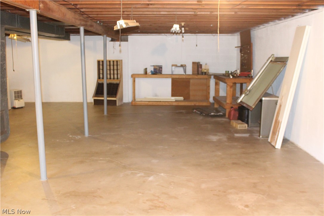 Meadowbrook Lake - Residential