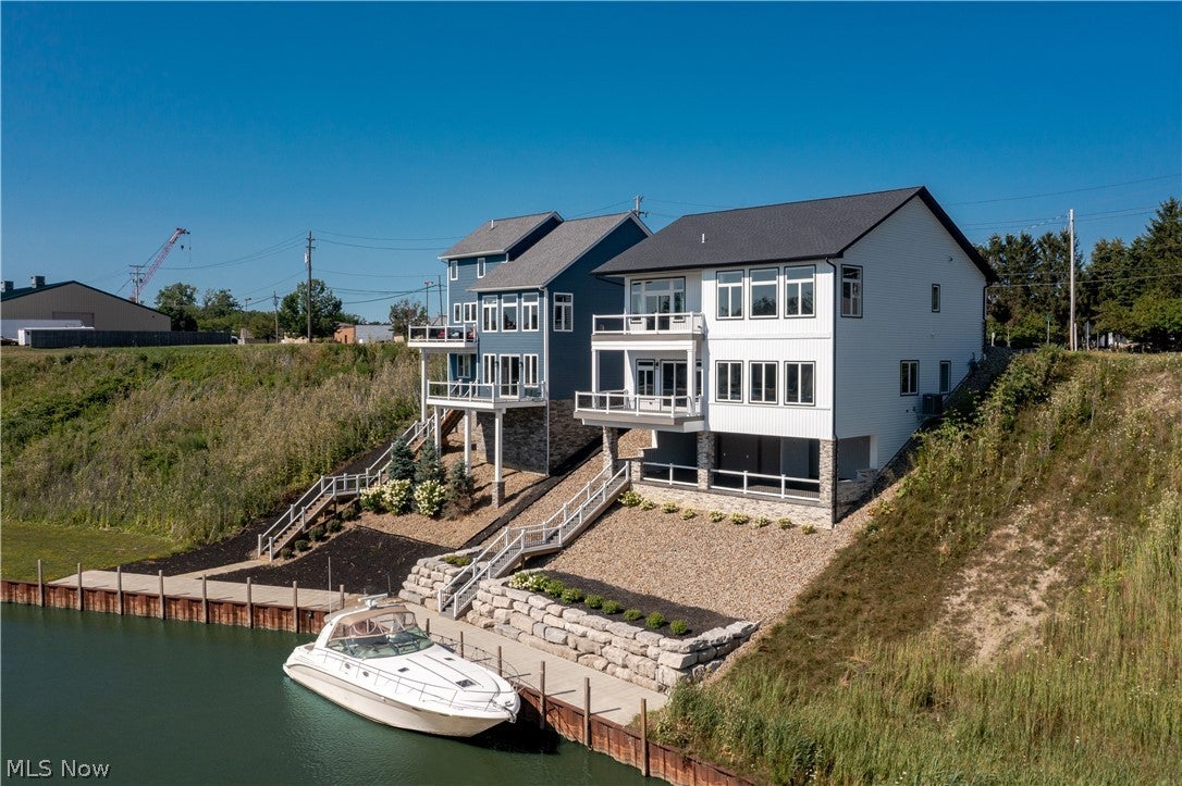2048 Forest Drive
