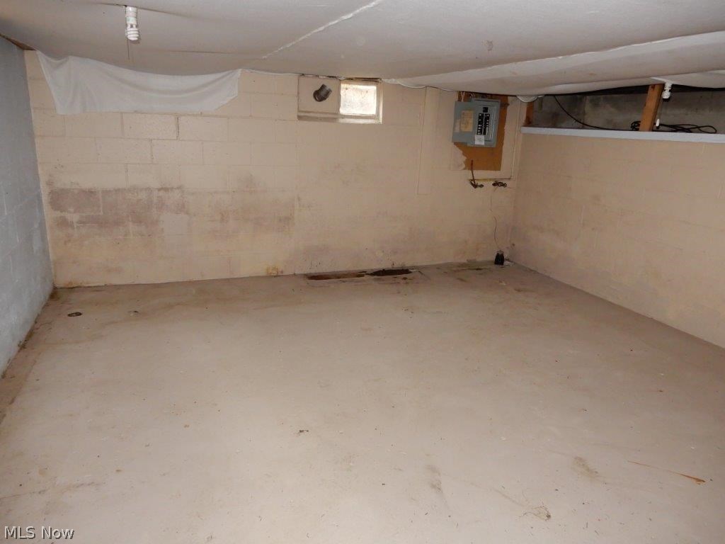 Meadowbrook Lake - Residential