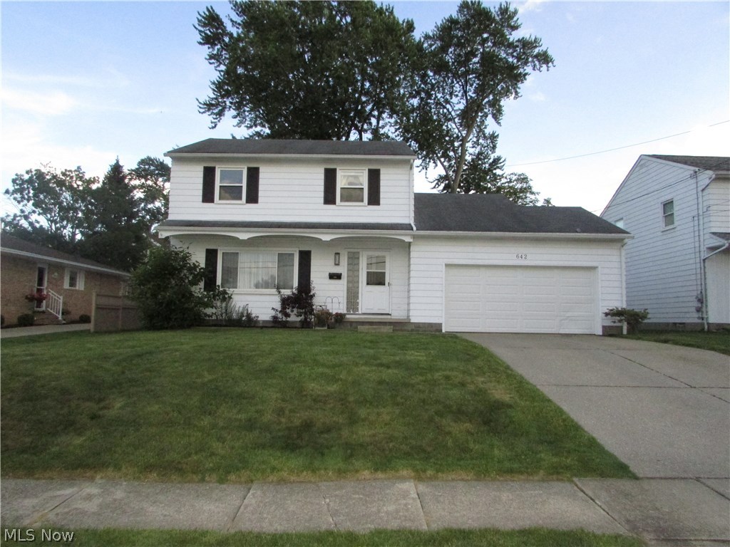 An exceptional 4 bedroom colonial in Cuyahoga Falls with over 2000 sq ft of total living space. This home has many updates, including windows, the kitchen, baths, and much more. The main bath was recently remodeled. A 22x12 rec room covers the finished basement. There is also a formal living room, family room, formal dining room, and screened back porch. The back yard is completely fenced. The large kitchen has been updated, and has an eating area. Do not miss out on all this space!