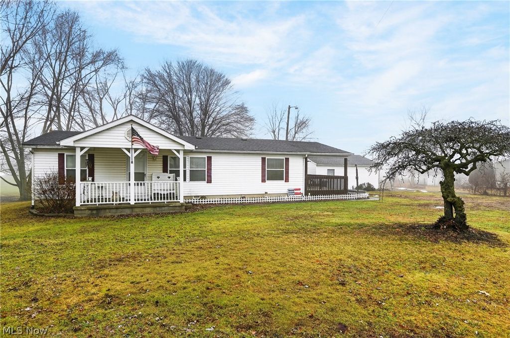 Photo of 12948 S State Line Road, Petersburg, OH 44454 (MLS # 5187774)