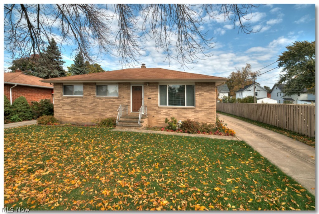 Tidy, all brick, hip roof ranch! Remodeled eat-in kitchen with nice ceramic tile, all appliances and new sliding door to cozy screened-in sun porch! Updated baths! Gleaming hardwood floors! Nice rec-room with gas fireplace! Fenced yard! Quiet location at end of street! Immediate occupancy available!
