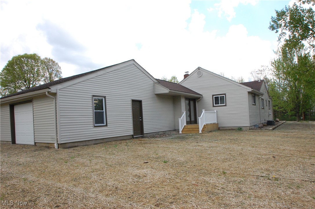 6284 Herbert Road, Canfield, Ohio image 7