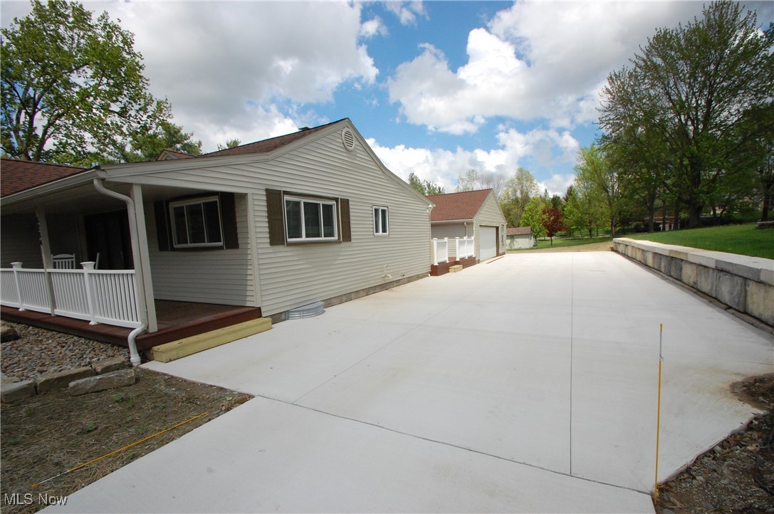 6284 Herbert Road, Canfield, Ohio image 3