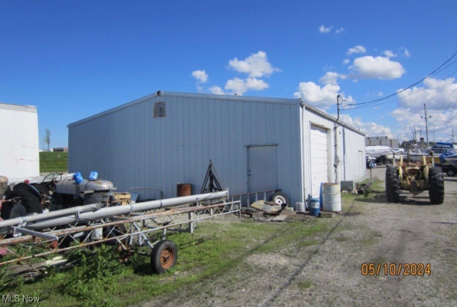 Exceptional Development Opportunity on Sandusky Bay!
This is your chance to invest in one of America's Best Coastal Small Towns Sandusky, Ohio. Nearly 4 acres of prime waterfront land with stunning views of the bay, ready for visionary development. Parcel 59-0117.00 is being offered As-Is with an incredible value-add opportunity:
With the purchase of this parcel, you may also secure Parcel 59-01379.00 for $500,000. Additionally, the purchase of Parcel 59-01379.00 opens the door to acquire Parcels 59-0028.000 & 59-00692.001 complete with three buildings for an additional $500,000.
Whether you're looking to create luxury waterfront residences, vibrant mixed-use spaces, or a legacy investment, the possibilities are endless. Don't miss your opportunity to be part of the future of Sandusky's shoreline.