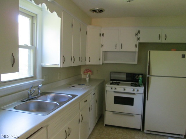 applewood acres - Residential