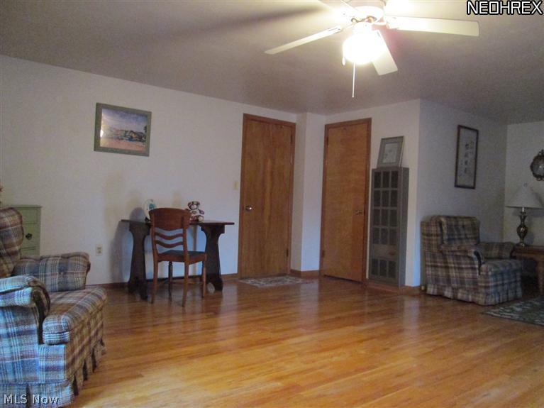 applewood acres - Residential