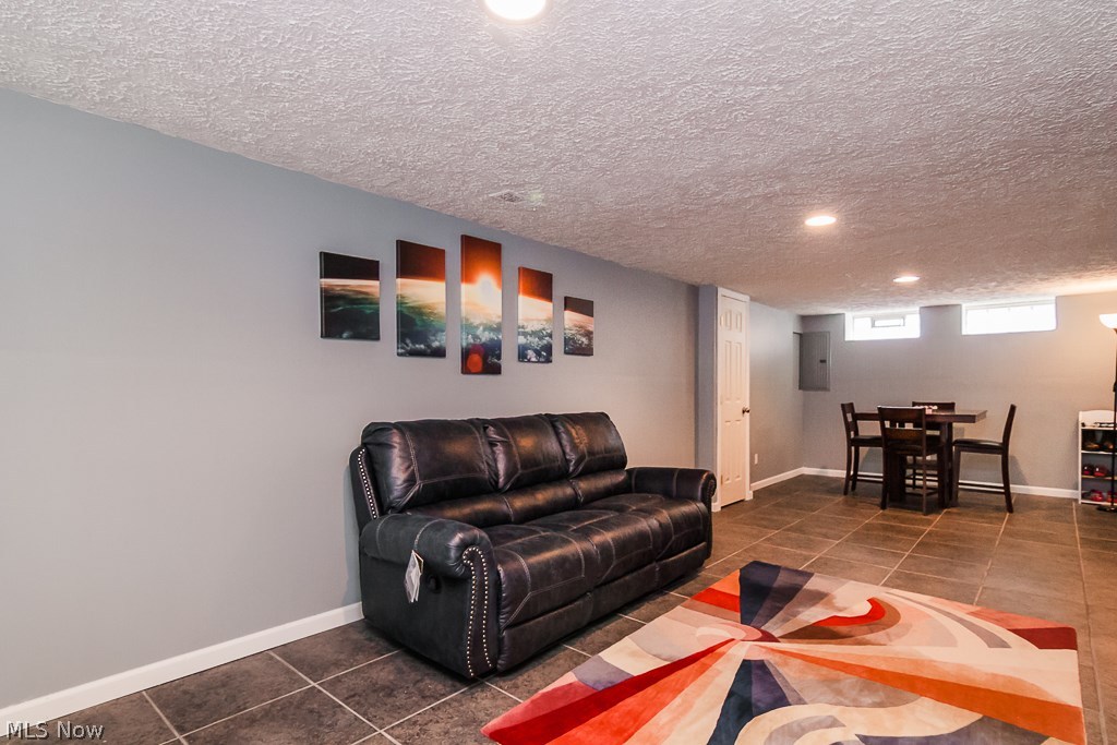 Willo-Rush - Residential